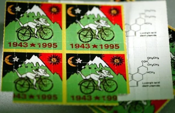 1P-LSD Blotters 150mcg 1P-LSD Blotters 150mcg